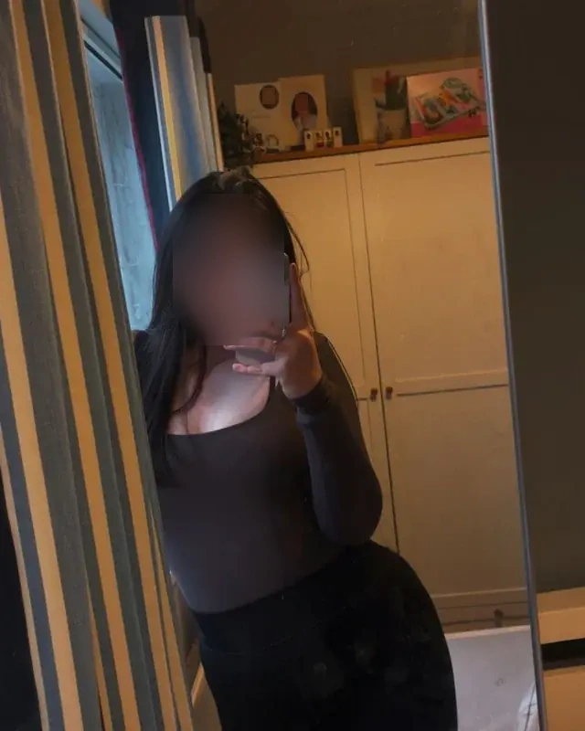 Sabrina - Image 3