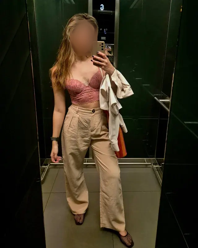 Vanessa - Image 2