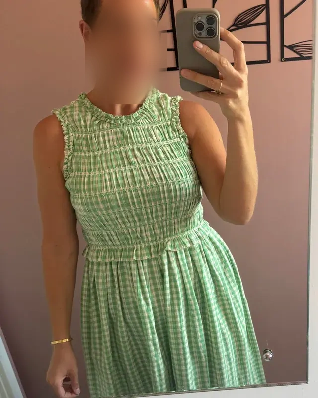 Claire - Image 6